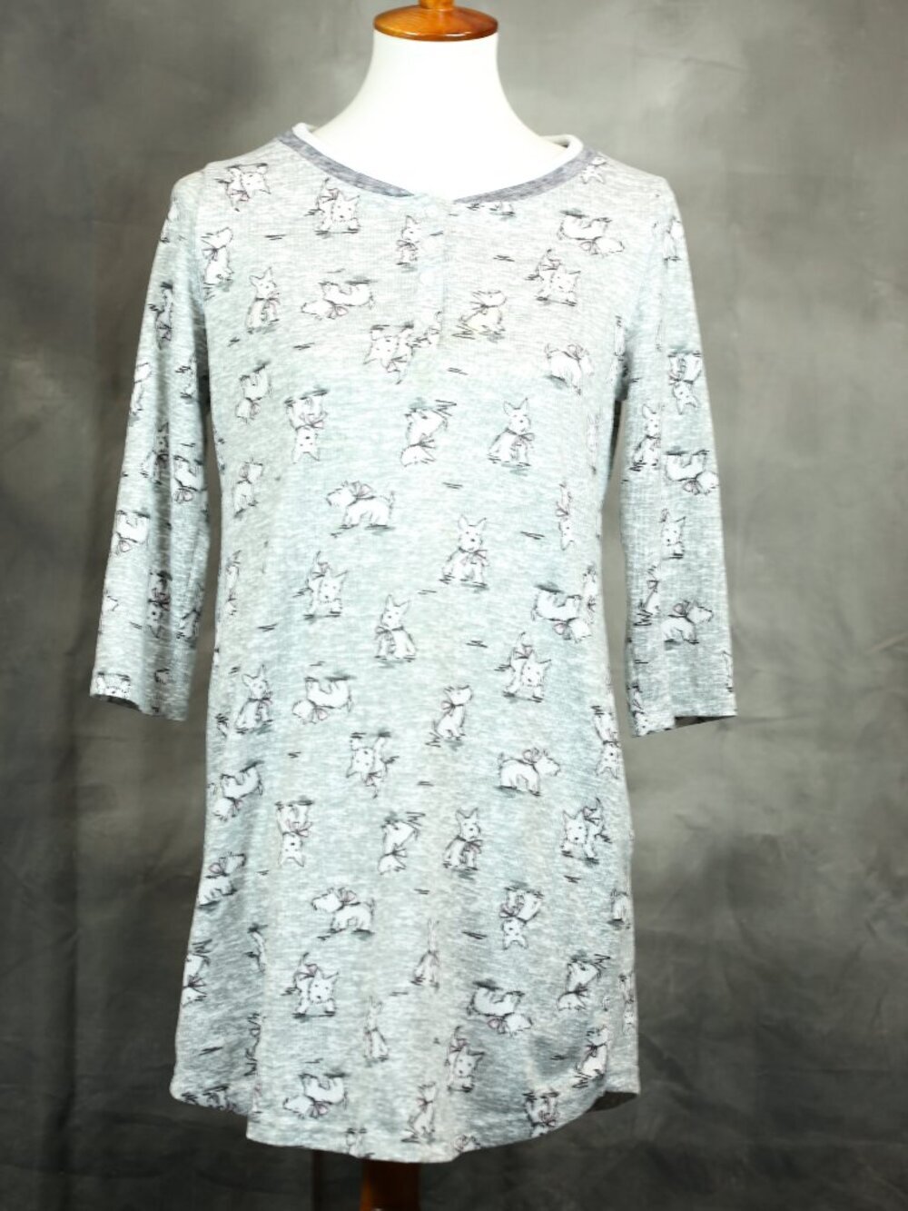 Laura Ashley Scottie Dog Night Sleep Shirt - M